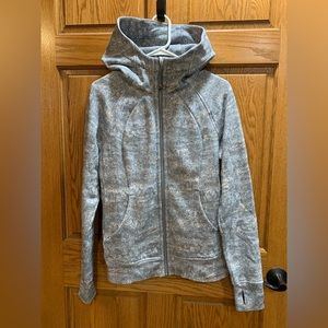 Lululemon medium weight, full zip sweatshirt